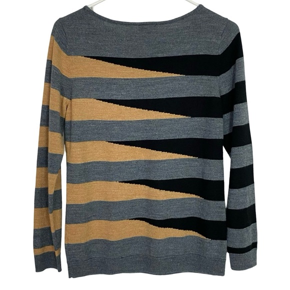 The Limited Sweater Size Medium LightWeight Neutral Wool Pullover Gray Wide Neck - Picture 2 of 7